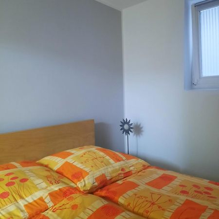 Apartment Am Muehlenbusch Нойс Екстериор снимка
