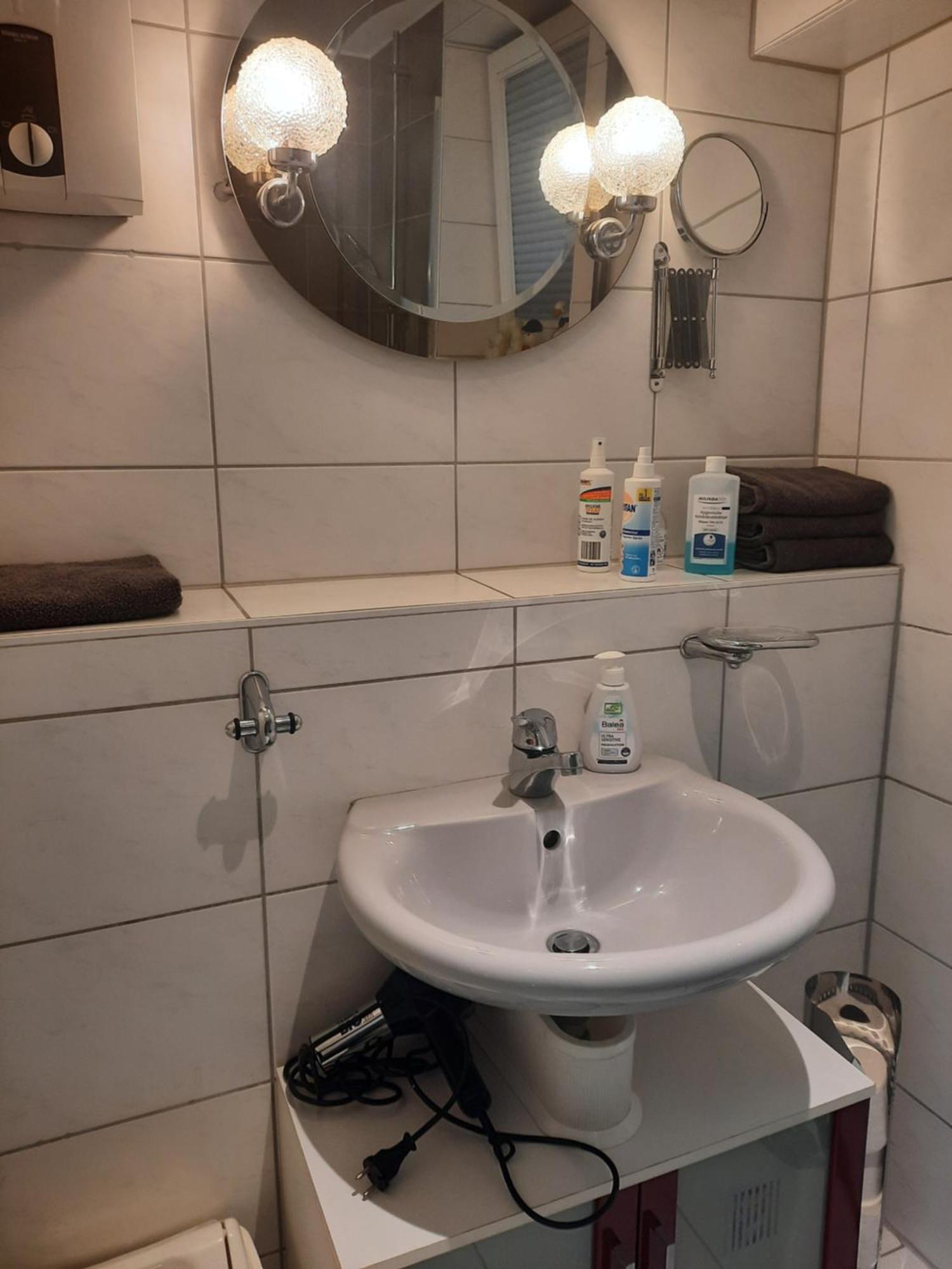 Apartment Am Muehlenbusch Нойс Екстериор снимка